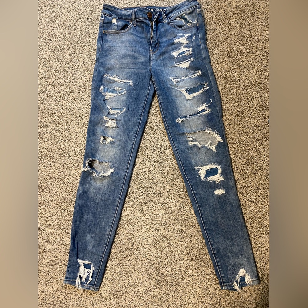 Women’s Americans Eagle Skinny Jeans, Size 8.